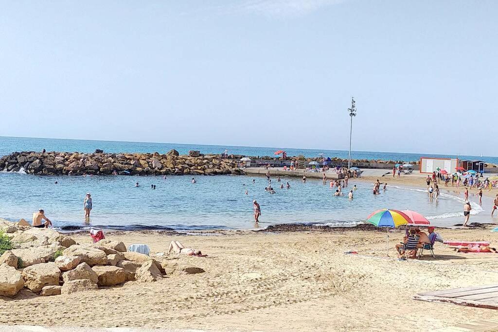 Estudio Comodo En Torrevieja Dış mekan fotoğraf