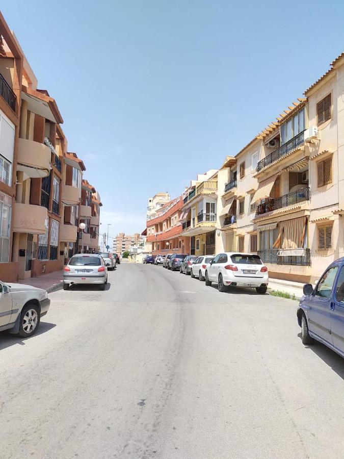 Estudio Comodo En Torrevieja Dış mekan fotoğraf